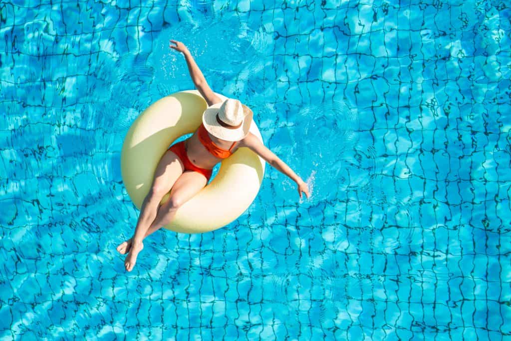 Singles - Zwembad - Voordeeluitjes - Vakantieblog