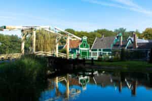 Op zoek naar een leuk uitje in de vakantie? Ga eens een dagje naar het gezellige Arnhem!