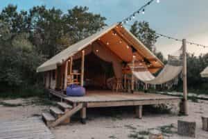 Zomer 2024 – In the mood for glamping? Doe nu inspiratie op voor je vakantie!